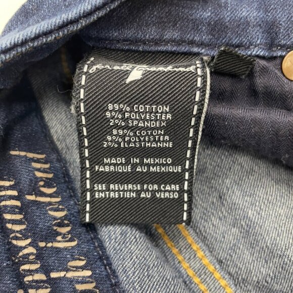 7 FOR ALL MAN KIND KARAH Bootcut Short inseam size 24 - Picture 9 of 10